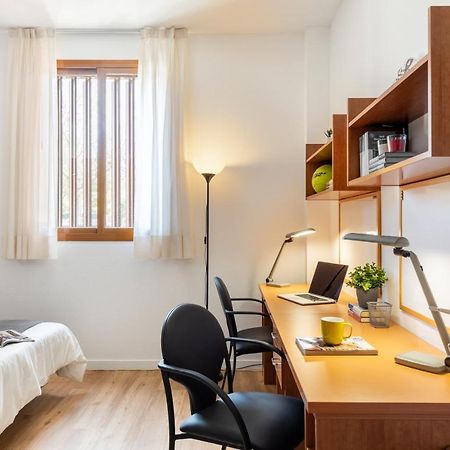 Micampus Bormujos Student Residence Ngoại thất bức ảnh